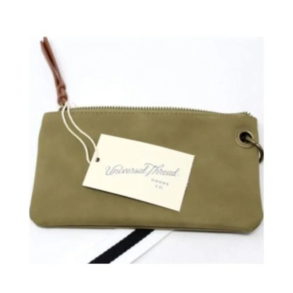 Universal Thread Slim Wristlet Pouch 4.5